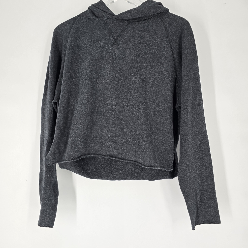 Lululemon Athletica Please Me Pullover in Heathered Black Size 8 W3656S